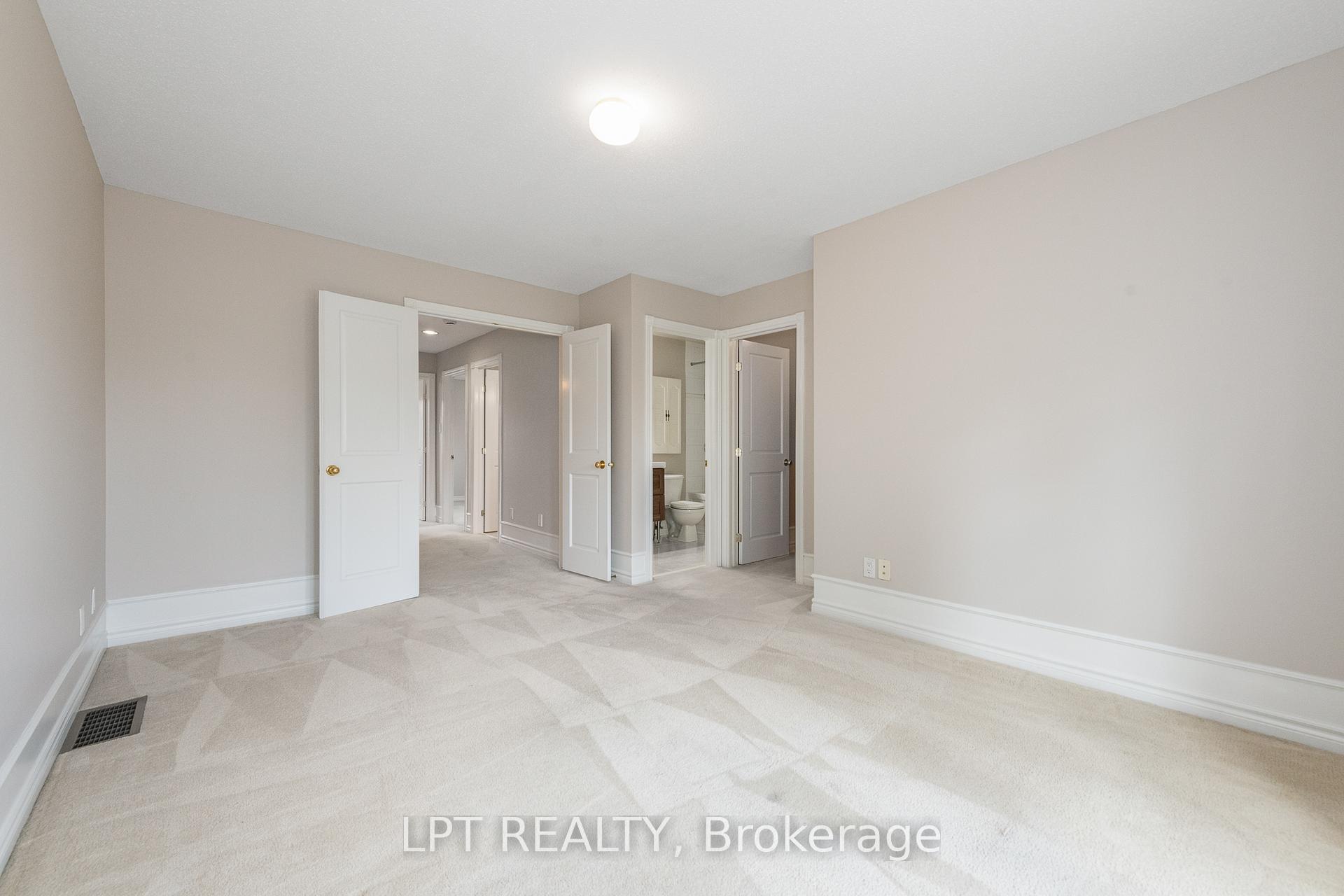 Photo 20 of 805 Schooner Crescent, Ottawa, Riverside South/Gloucester Glen — HOMEH
