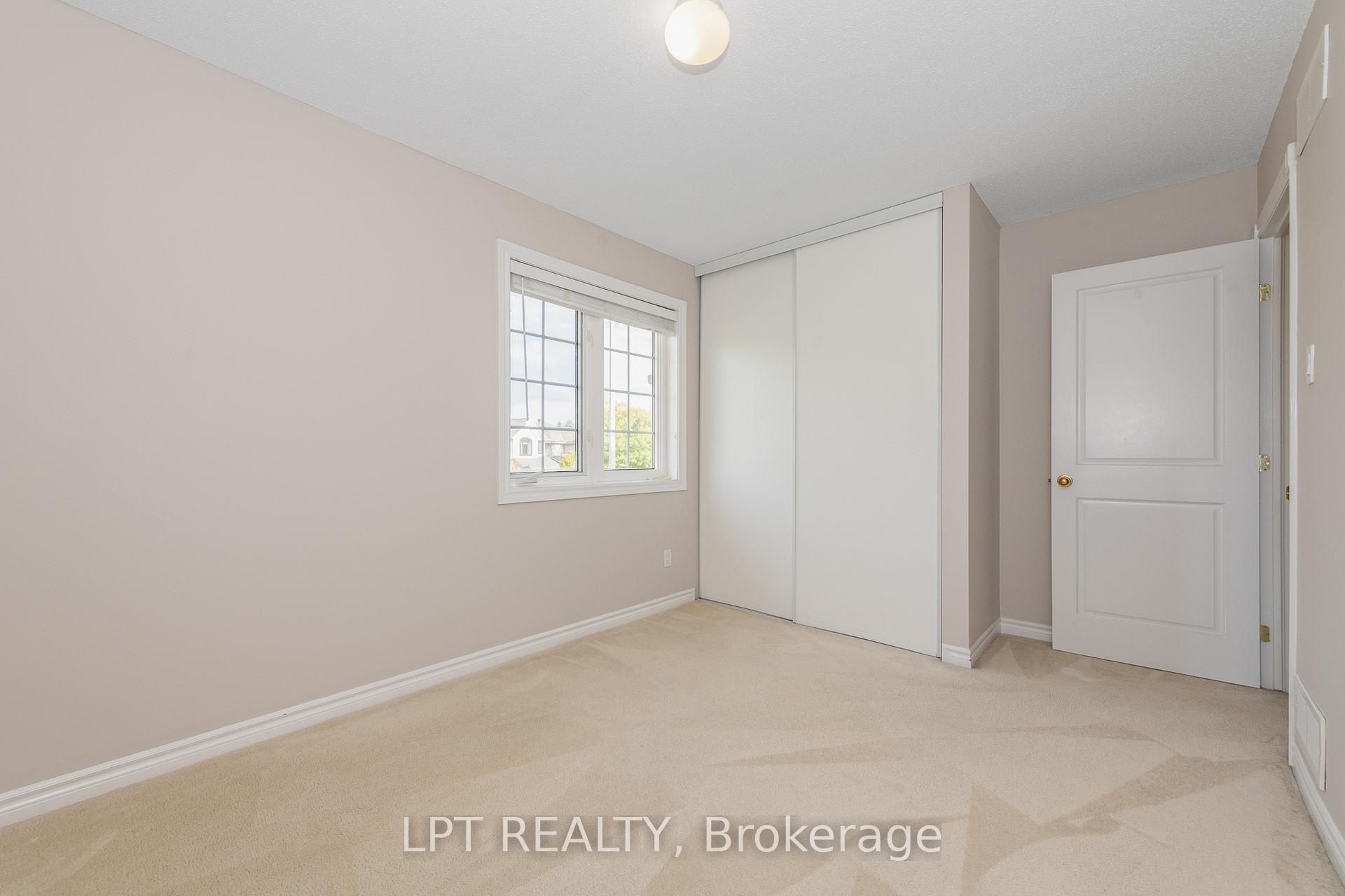 Photo 27 of 805 Schooner Crescent, Ottawa, Riverside South/Gloucester Glen — HOMEH
