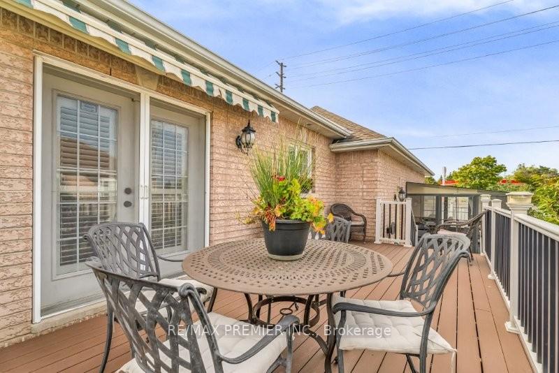 Photo 11 of 3 Avro Road, Vaughan, Maple — HOMEH