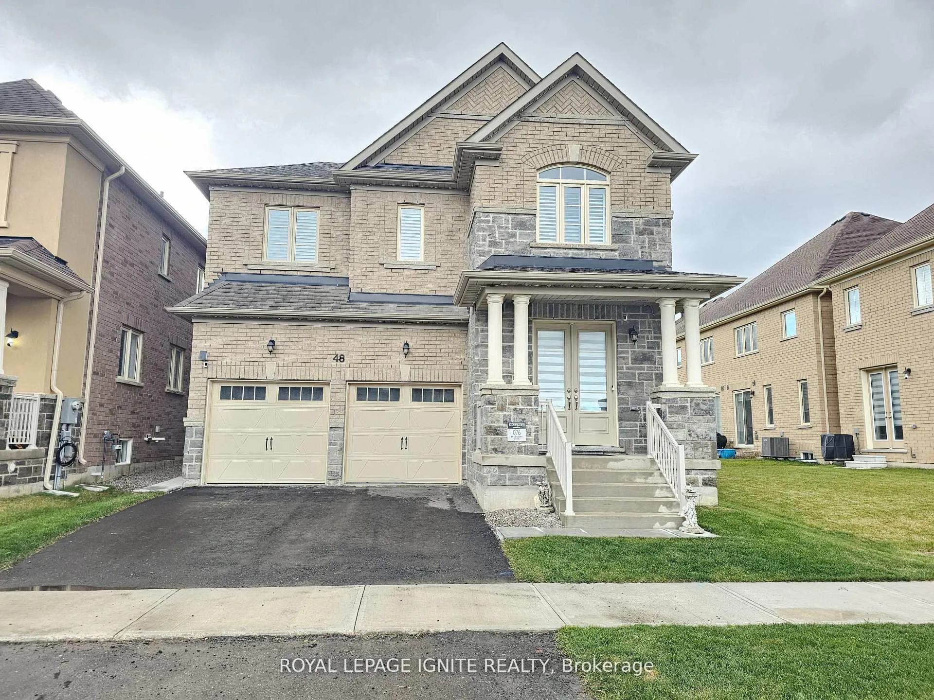 Photo 1 of 48 Duxbury Road, Brampton, Sandringham-Wellington North — HOMEH