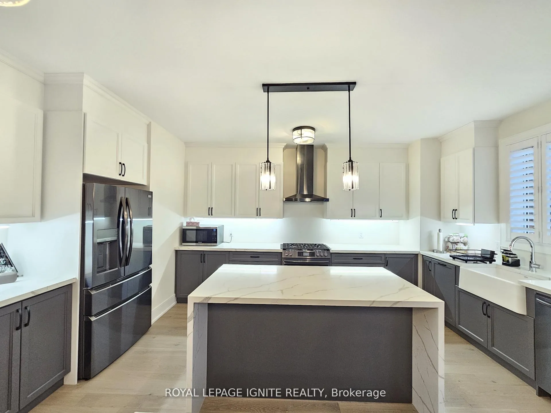 Photo 32 of 48 Duxbury Road, Brampton, Sandringham-Wellington North — HOMEH