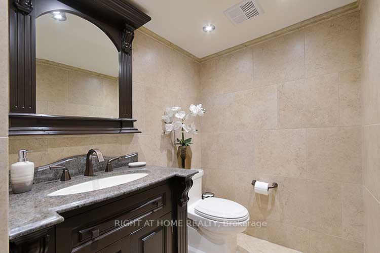 Photo 13 of 166 Royalpark Way, Vaughan, Elder Mills — HOMEH