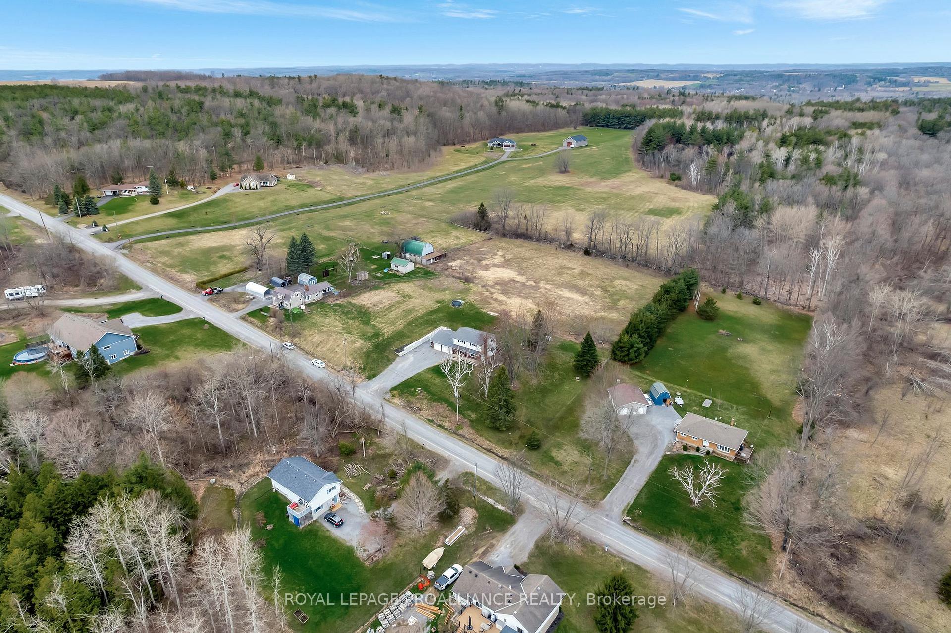 Photo 3 of 362 Schriver Road, Quinte West, Murray Ward — HOMEH