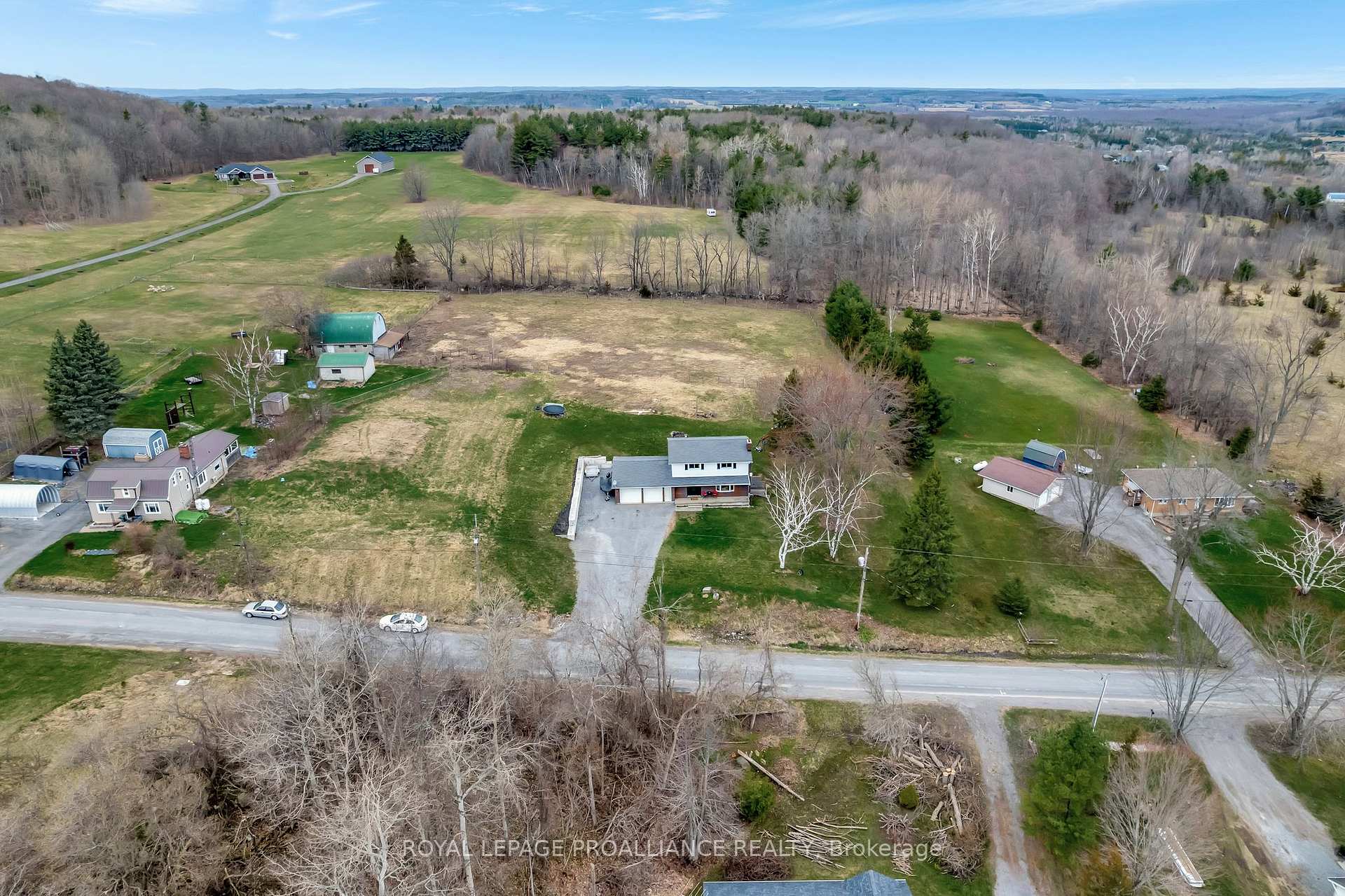 Photo 4 of 362 Schriver Road, Quinte West, Murray Ward — HOMEH