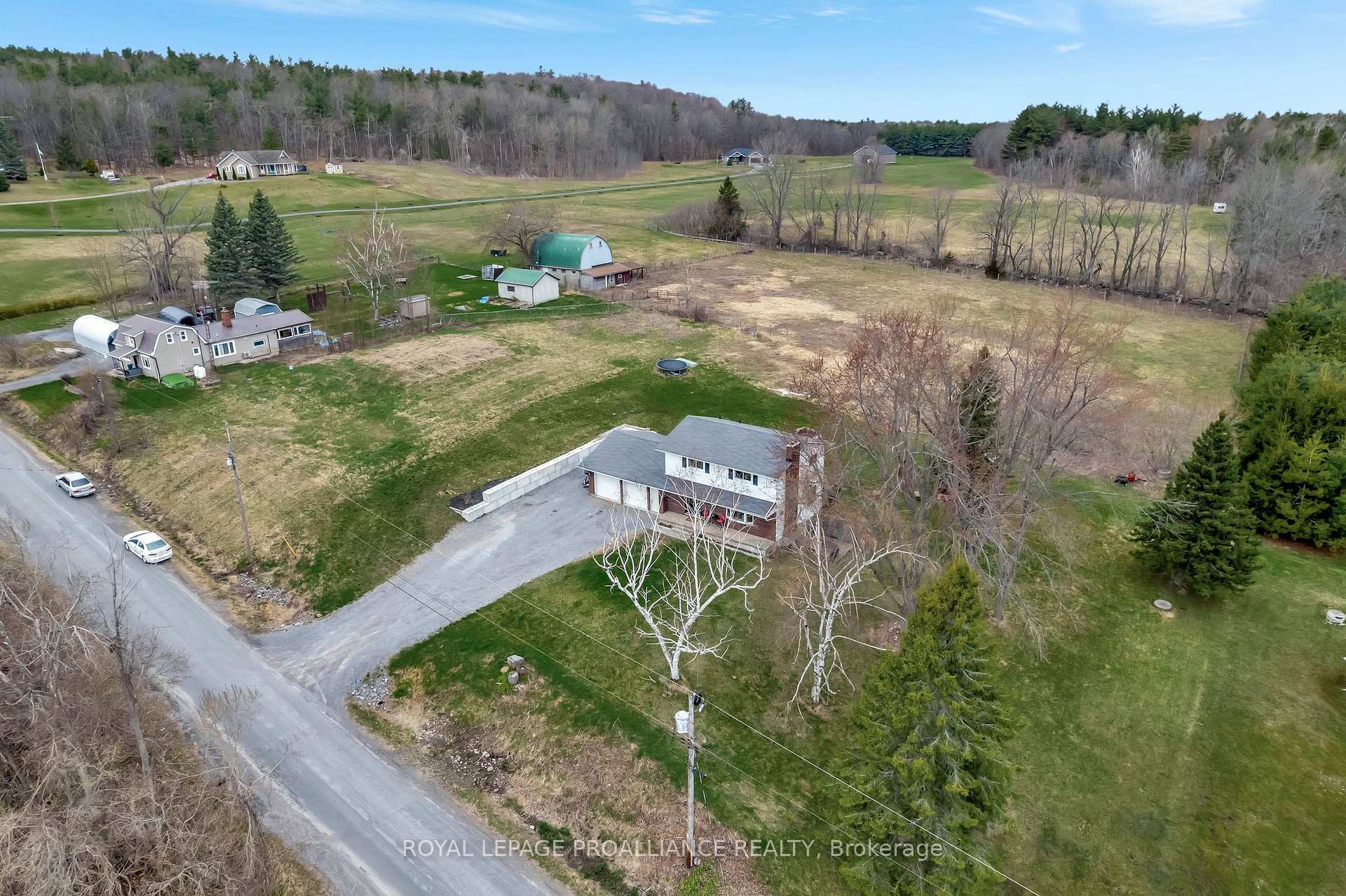 Photo 5 of 362 Schriver Road, Quinte West, Murray Ward — HOMEH