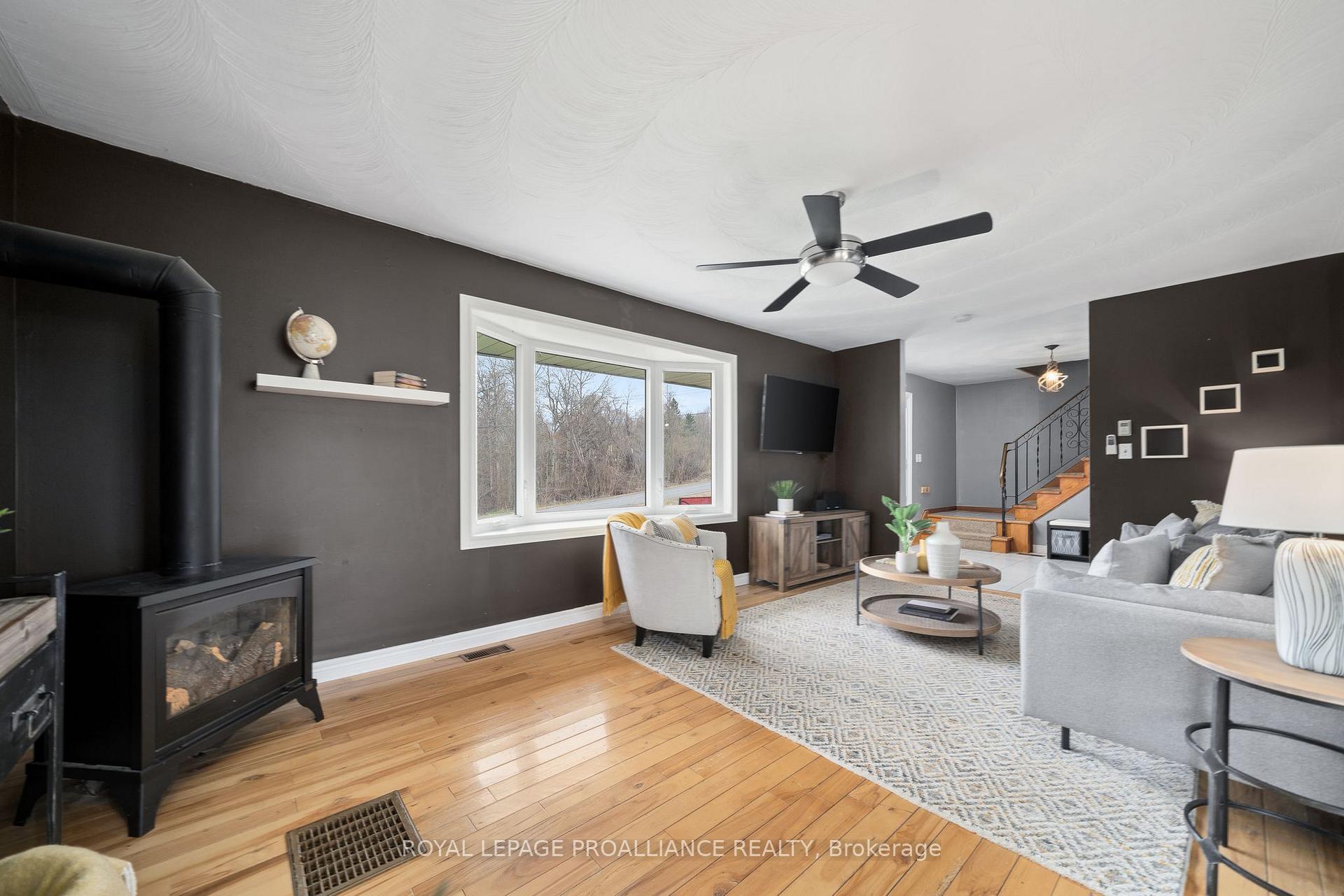 Photo 16 of 362 Schriver Road, Quinte West, Murray Ward — HOMEH