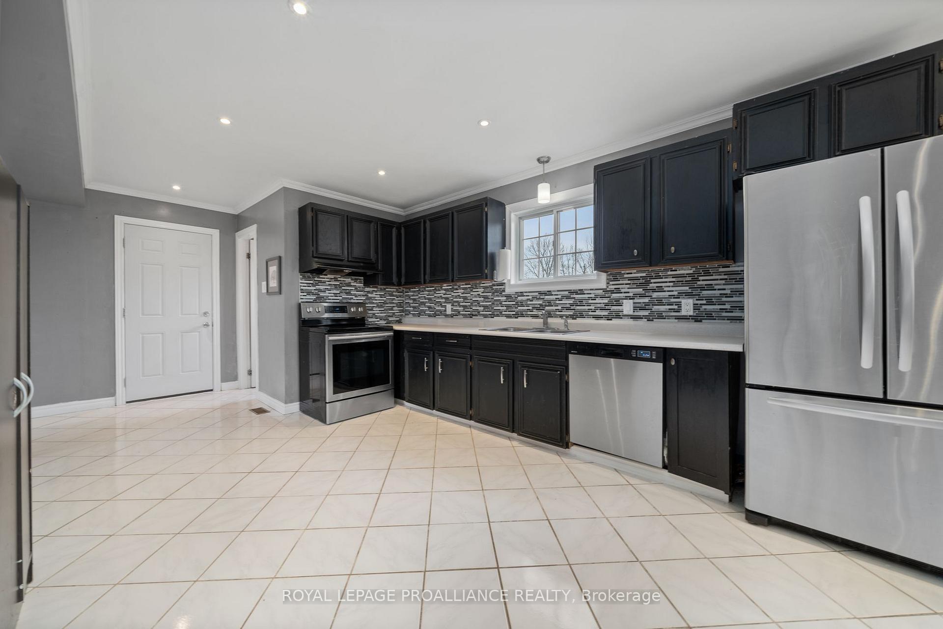 Photo 19 of 362 Schriver Road, Quinte West, Murray Ward — HOMEH