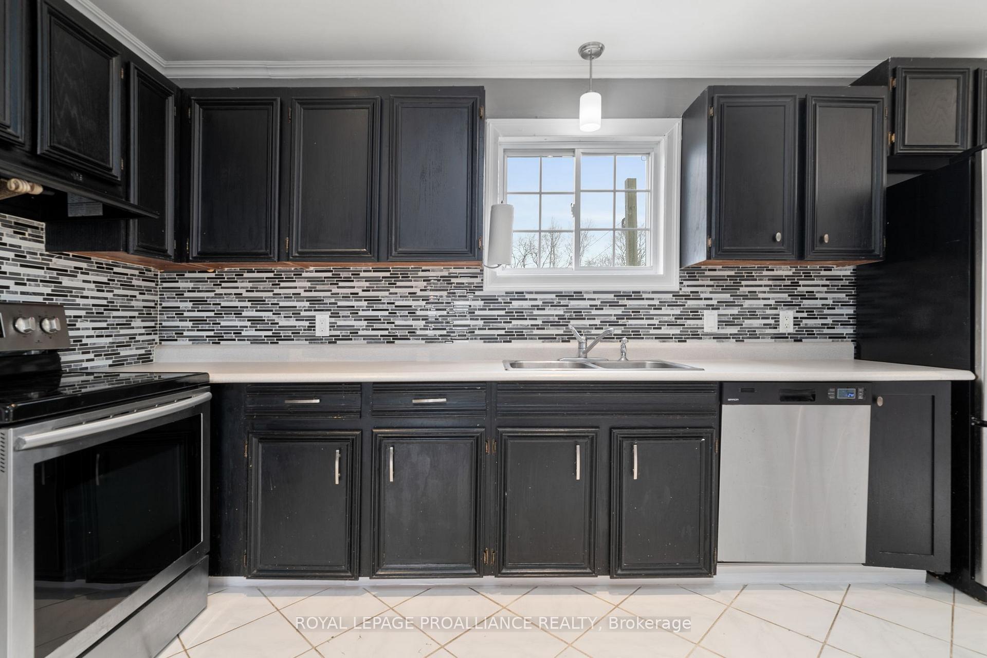 Photo 21 of 362 Schriver Road, Quinte West, Murray Ward — HOMEH