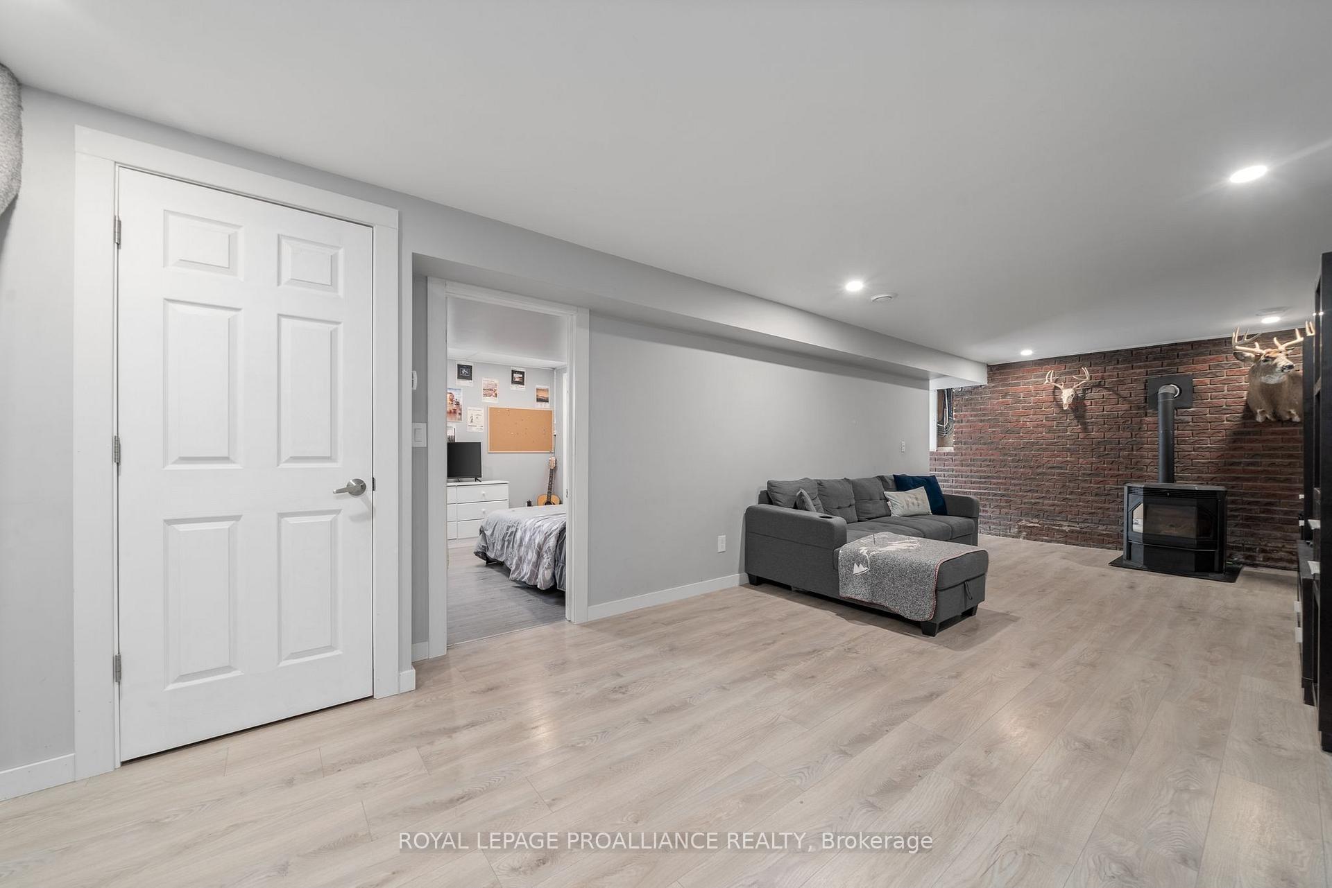 Photo 32 of 362 Schriver Road, Quinte West, Murray Ward — HOMEH