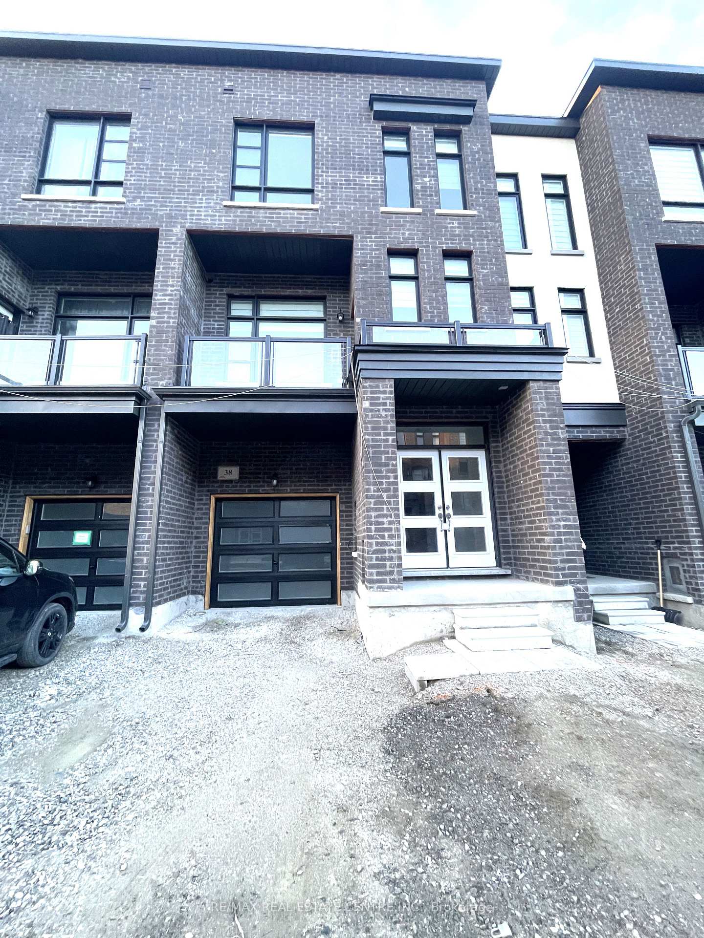 Photo 1 of 38 Quilico Road, Vaughan, Elder Mills — HOMEH