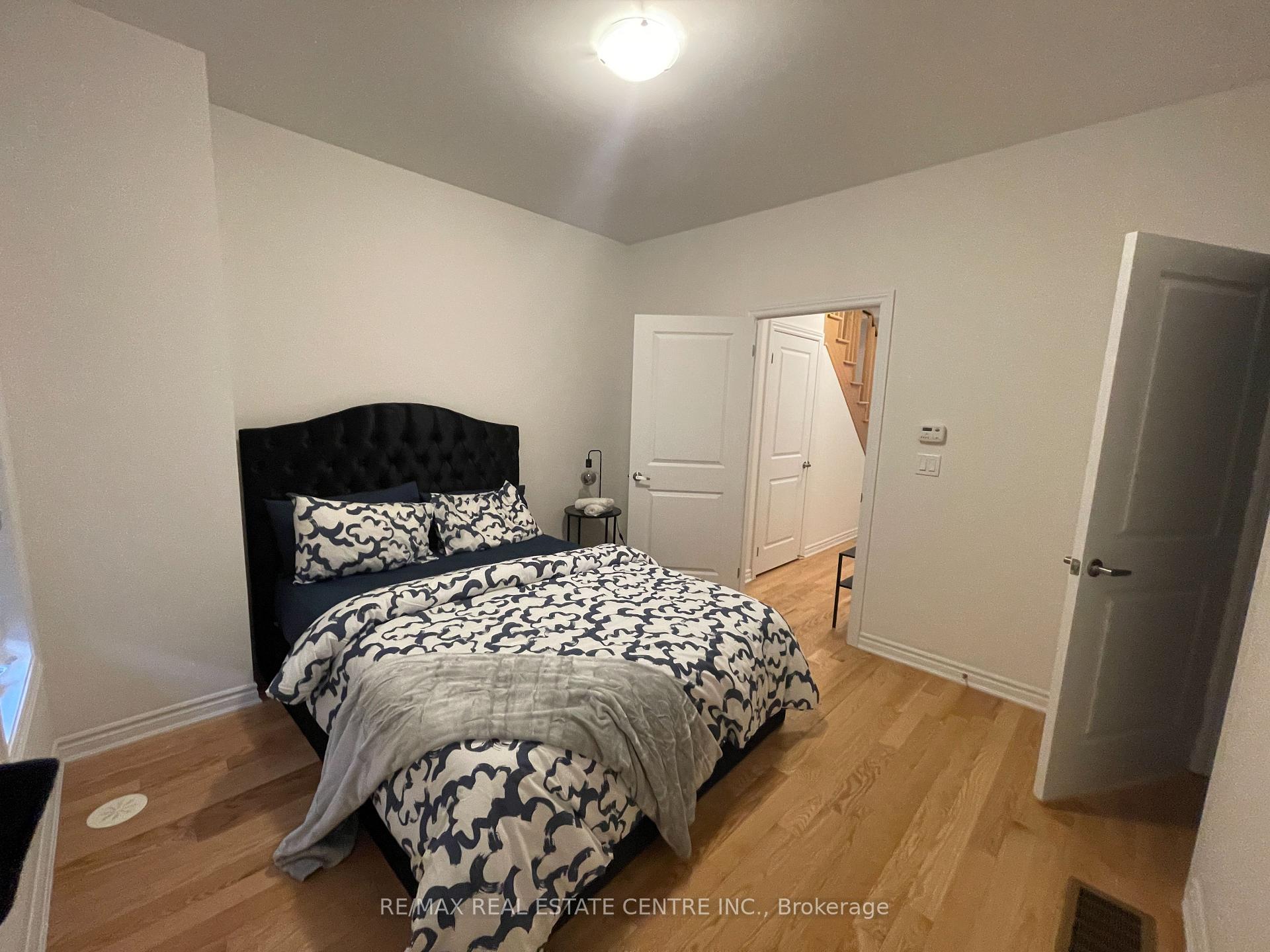 Photo 6 of 38 Quilico Road, Vaughan, Elder Mills — HOMEH