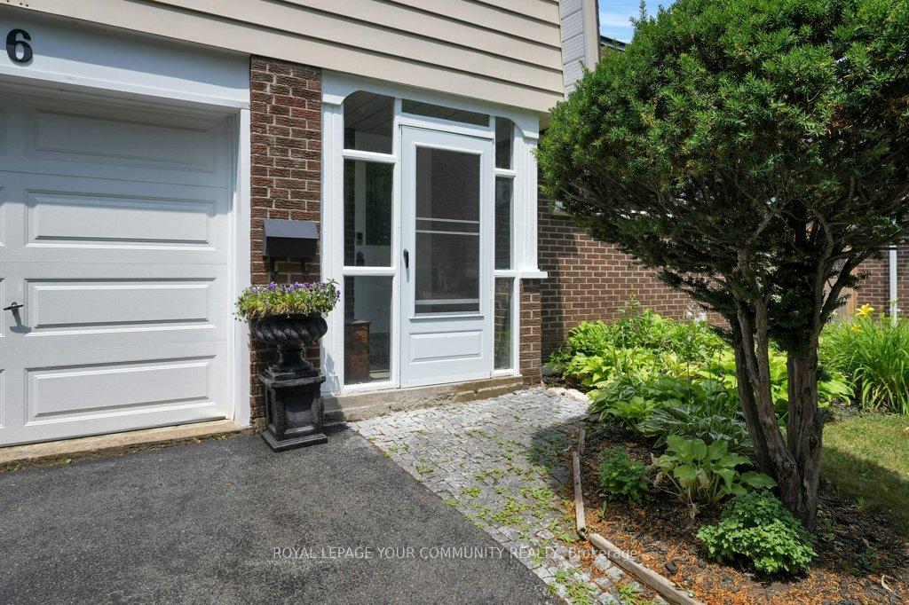 Photo 3 of 36 Dawson Street, Whitby, Lynde Creek — HOMEH