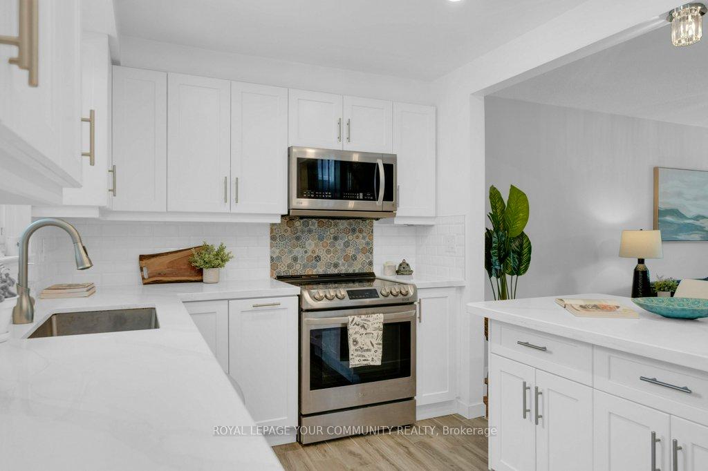 Photo 14 of 36 Dawson Street, Whitby, Lynde Creek — HOMEH