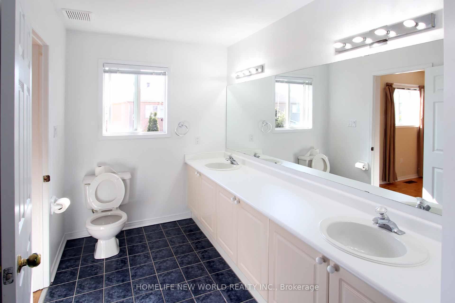 Photo 26 of 17 Craddock Street, Vaughan, Maple — HOMEH