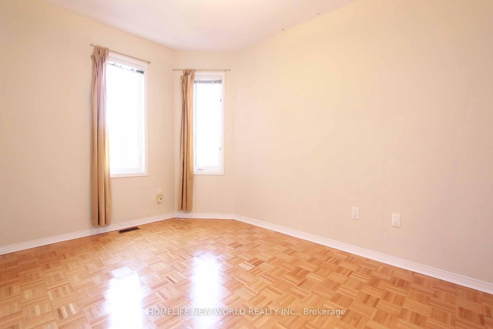 Photo 28 of 17 Craddock Street, Vaughan, Maple — HOMEH