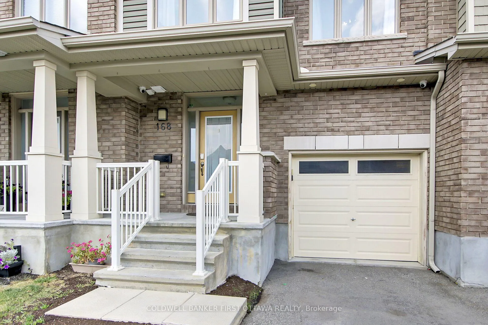 Photo 2 of 168 Hawkshaw Crescent, Ottawa, Barrhaven - Cedargrove/Fraserdale — HOMEH