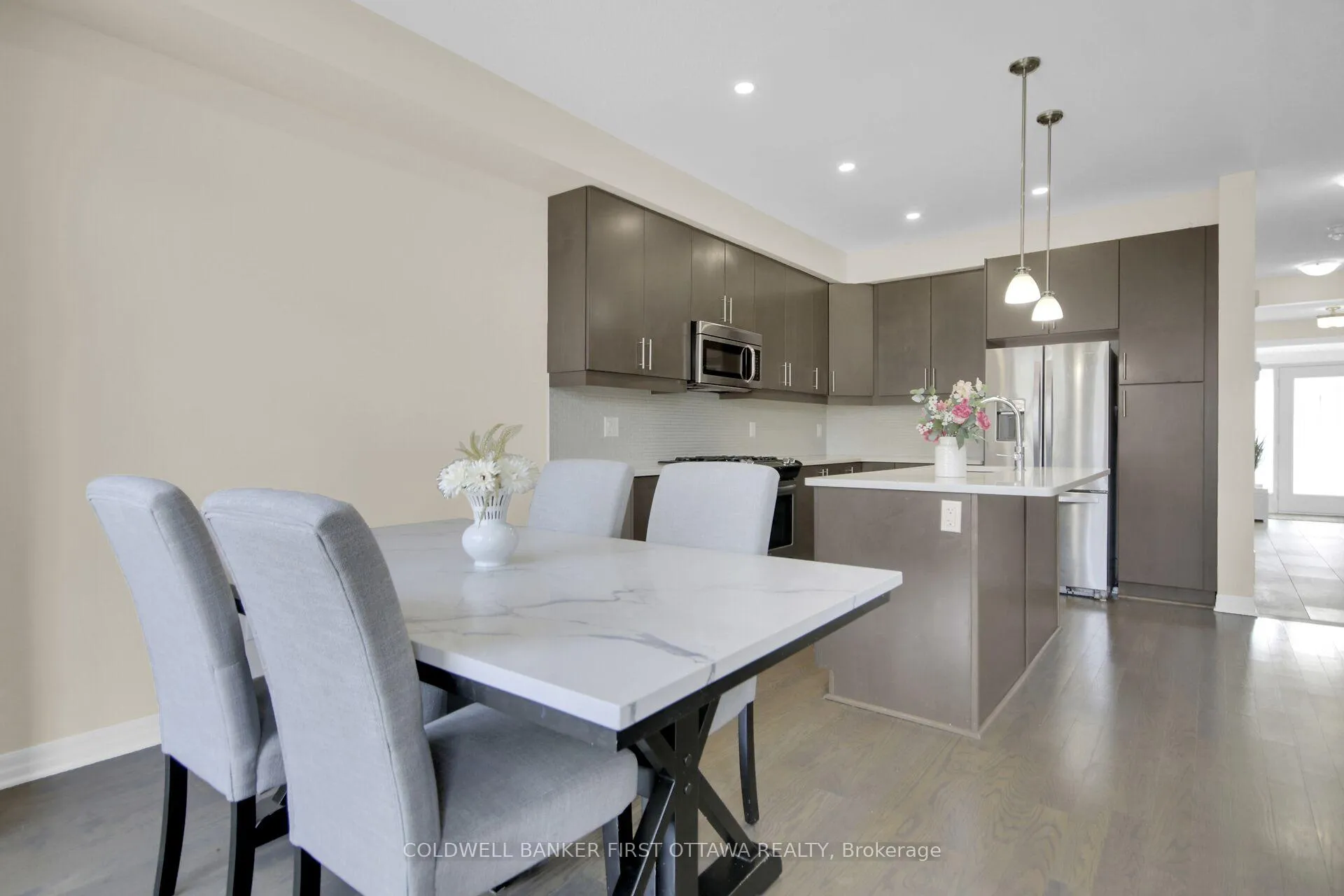 Photo 11 of 168 Hawkshaw Crescent, Ottawa, Barrhaven - Cedargrove/Fraserdale — HOMEH