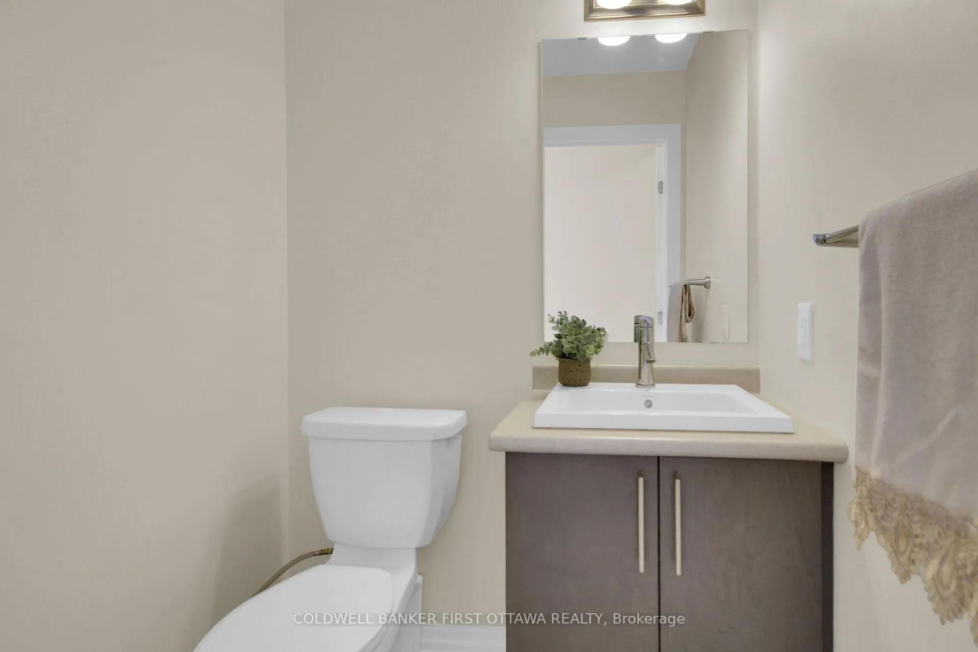 Photo 16 of 168 Hawkshaw Crescent, Ottawa, Barrhaven - Cedargrove/Fraserdale — HOMEH