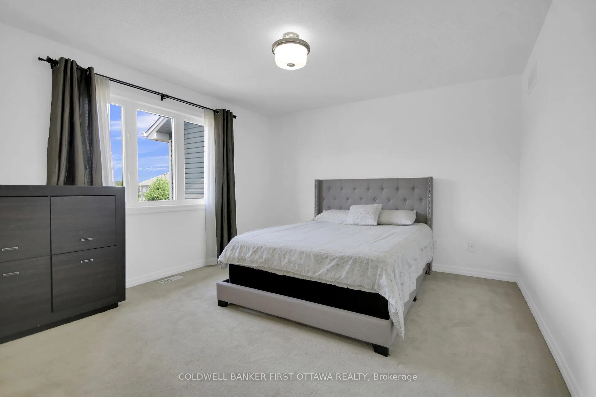 Photo 20 of 168 Hawkshaw Crescent, Ottawa, Barrhaven - Cedargrove/Fraserdale — HOMEH