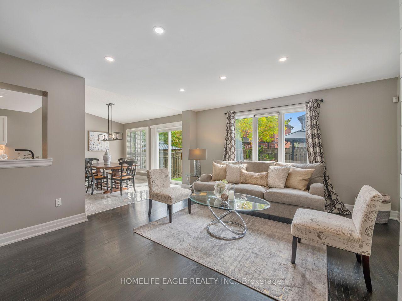 Photo 6 of 9 Marbella Road, Vaughan, Sonoma Heights — HOMEH