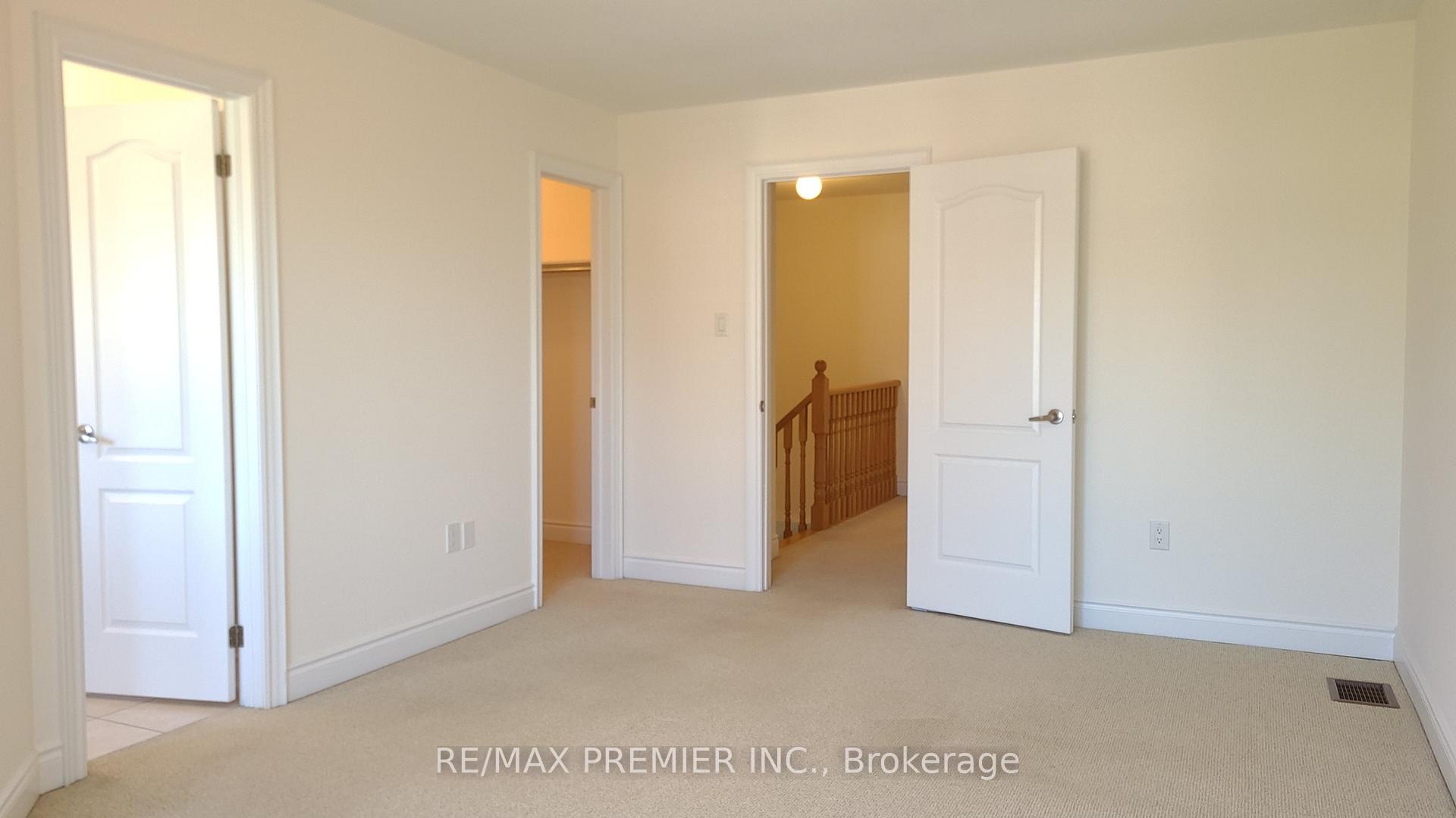 Photo 17 of 6 Sedgewick Place, Vaughan, Vellore Village — HOMEH