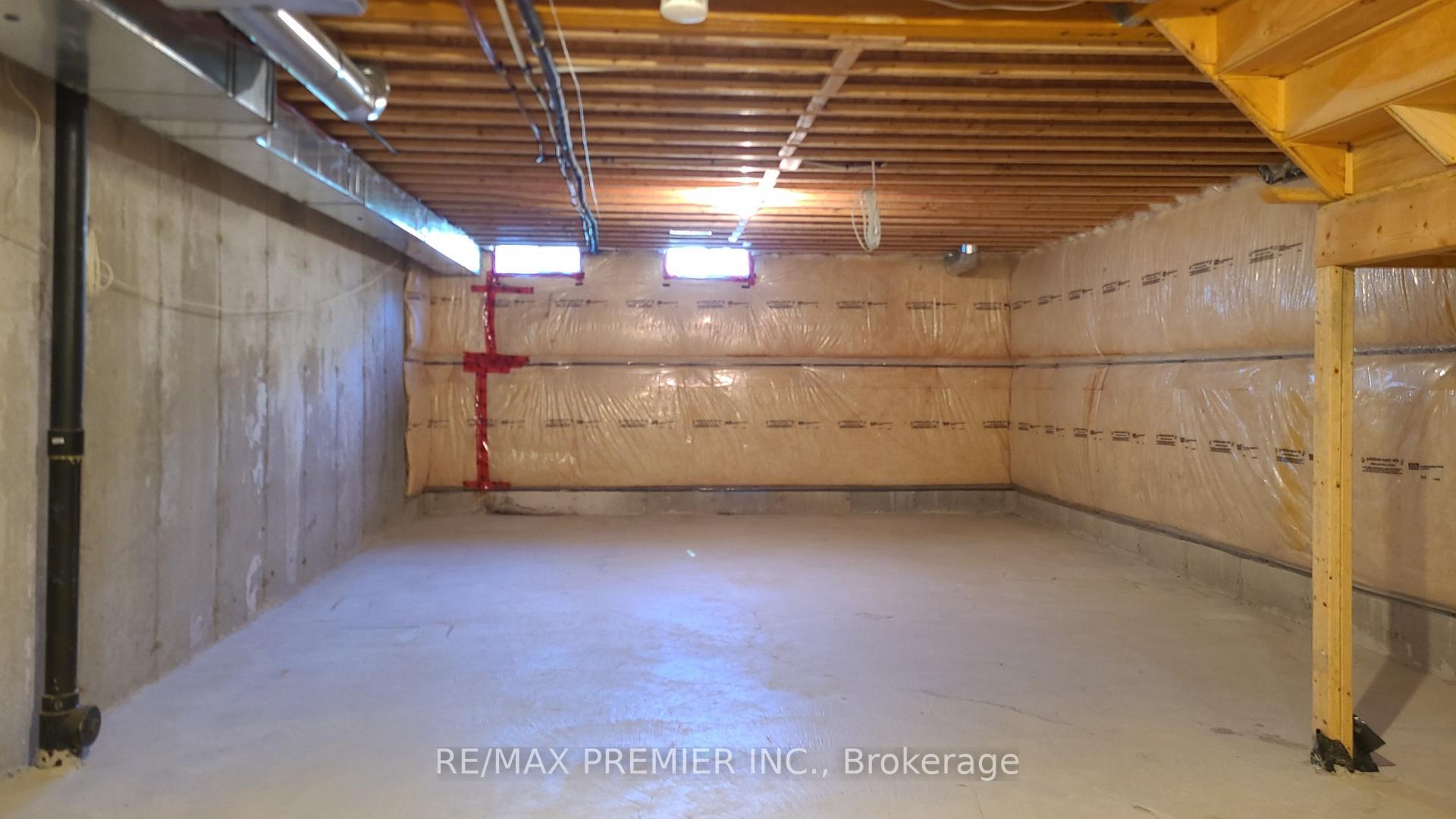 Photo 26 of 6 Sedgewick Place, Vaughan, Vellore Village — HOMEH