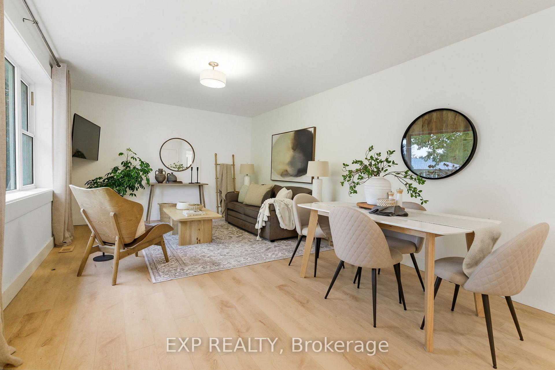 Photo 9 of 54 Ferguson Avenue, Whitby, Brooklin — HOMEH