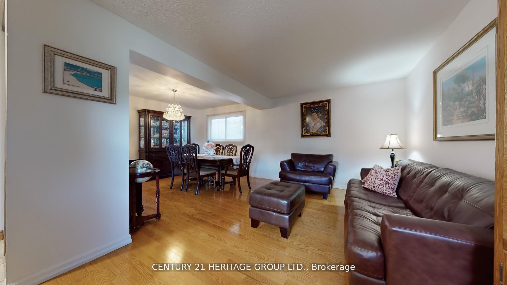 Photo 8 of 277 Rosedale Heights Drive, Vaughan, Uplands — HOMEH