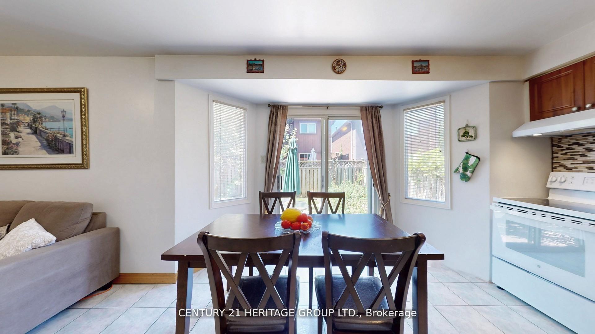 Photo 16 of 277 Rosedale Heights Drive, Vaughan, Uplands — HOMEH