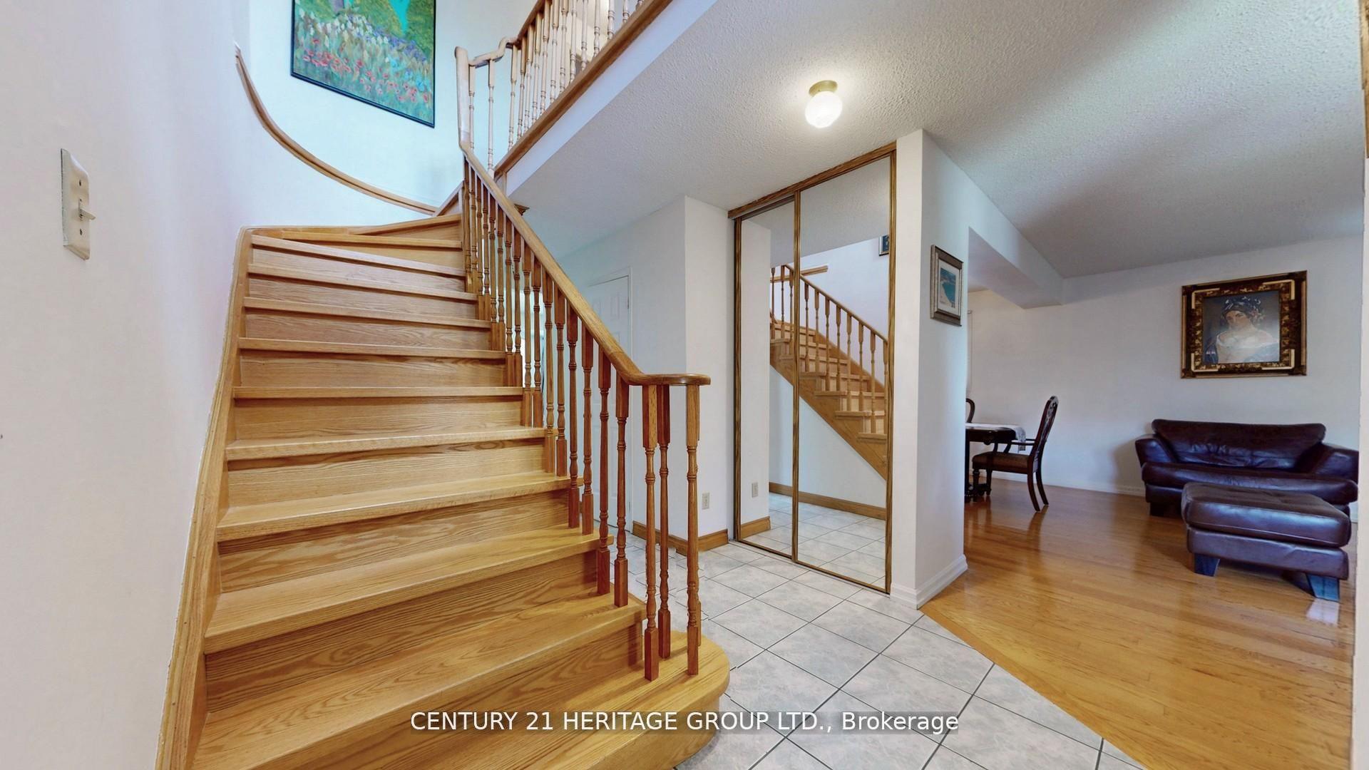 Photo 24 of 277 Rosedale Heights Drive, Vaughan, Uplands — HOMEH