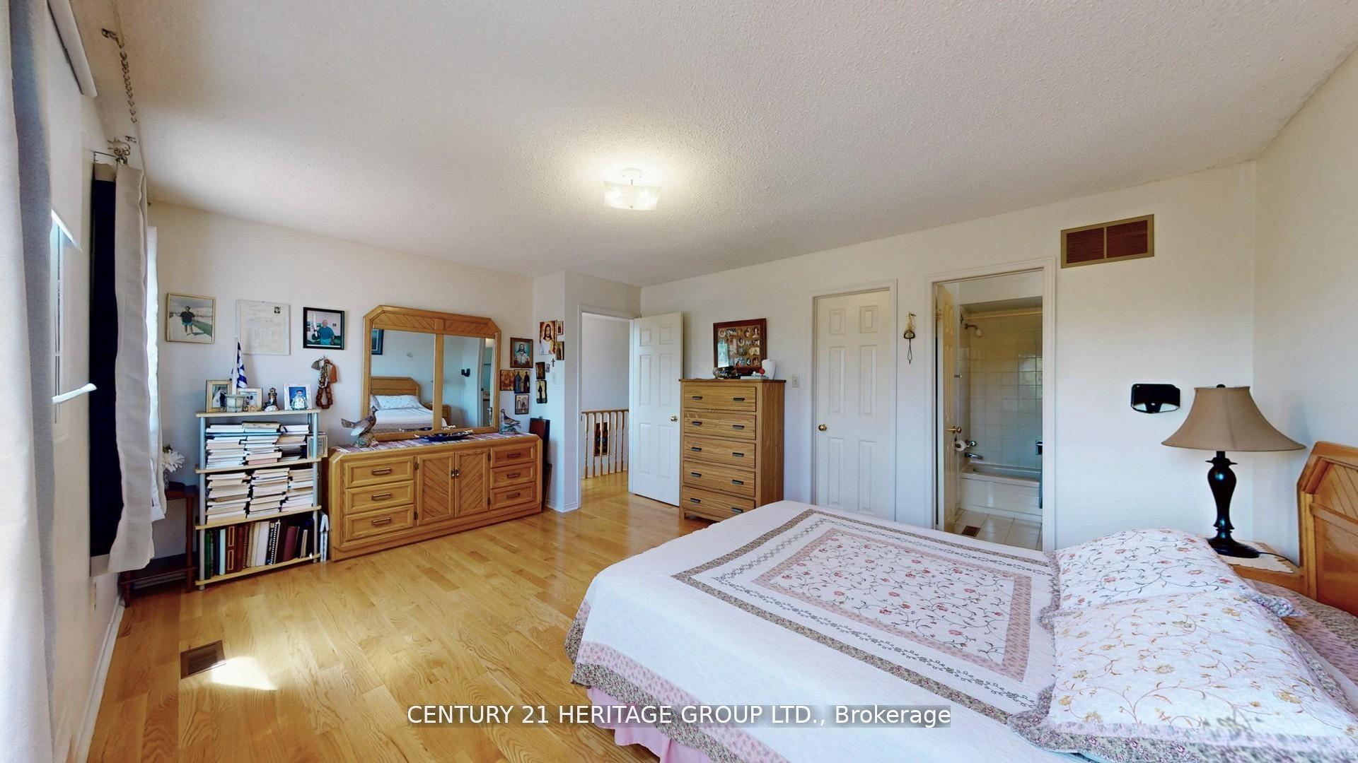 Photo 27 of 277 Rosedale Heights Drive, Vaughan, Uplands — HOMEH