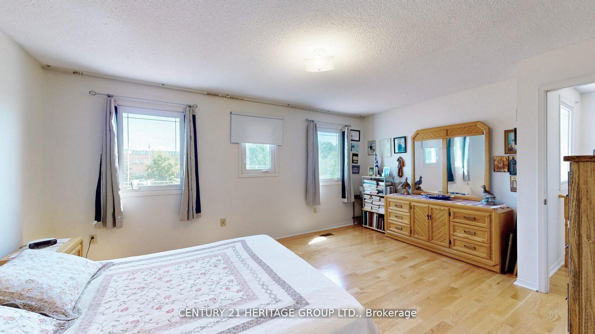 Photo 28 of 277 Rosedale Heights Drive, Vaughan, Uplands — HOMEH