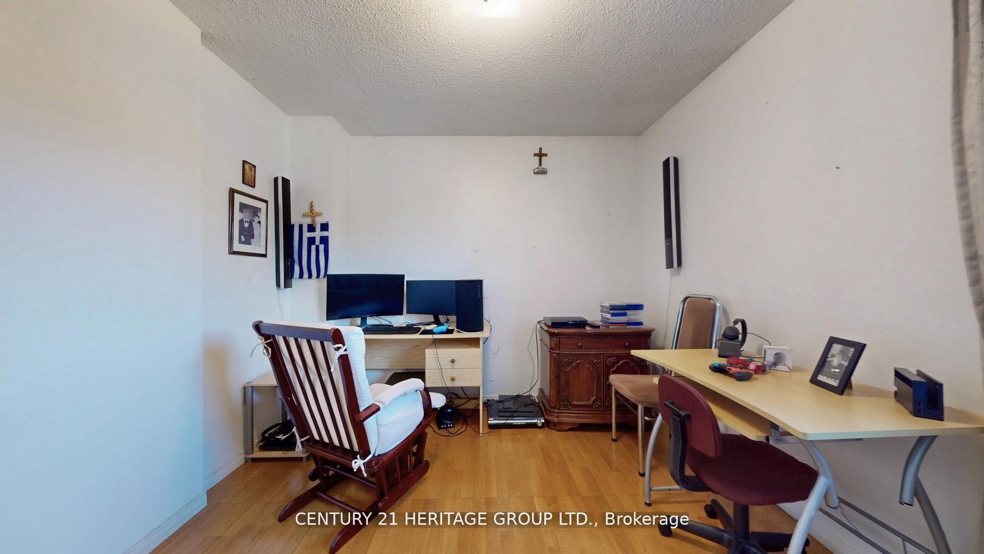 Photo 33 of 277 Rosedale Heights Drive, Vaughan, Uplands — HOMEH