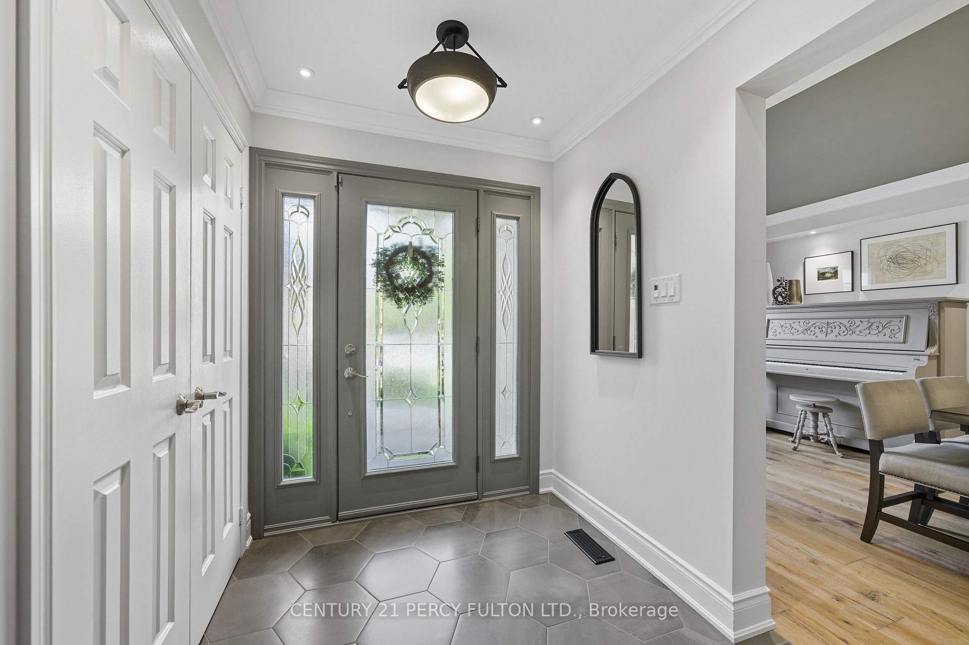 Photo 5 of 3 Chipperfield Crescent, Whitby, Pringle Creek — HOMEH