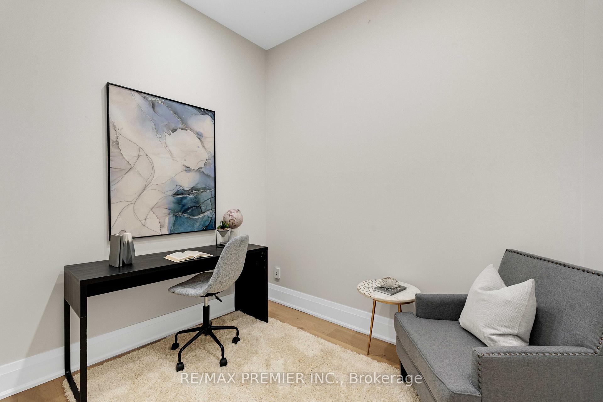 Photo 18 of 24 Francesca Court, Vaughan, East Woodbridge — HOMEH