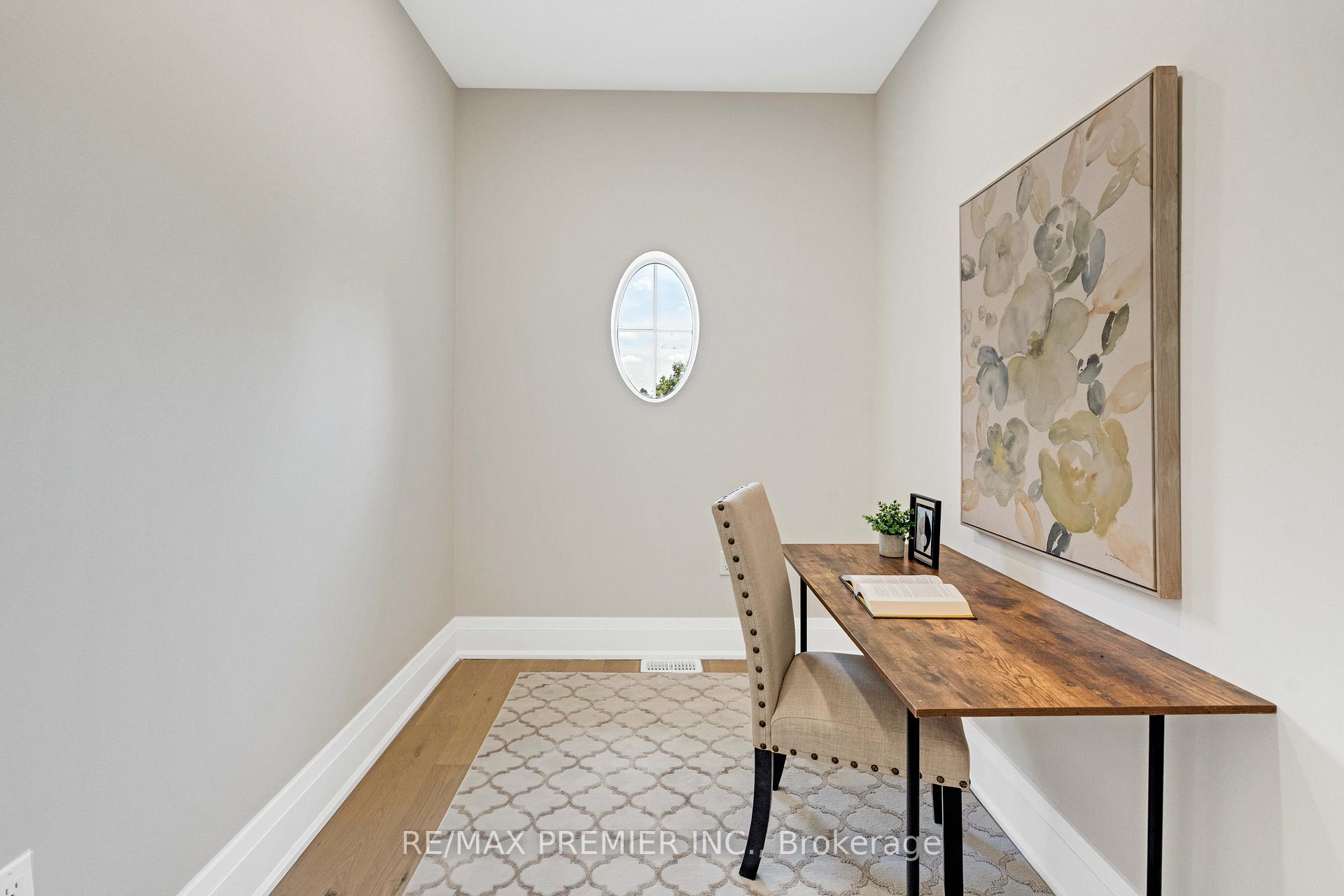 Photo 34 of 24 Francesca Court, Vaughan, East Woodbridge — HOMEH