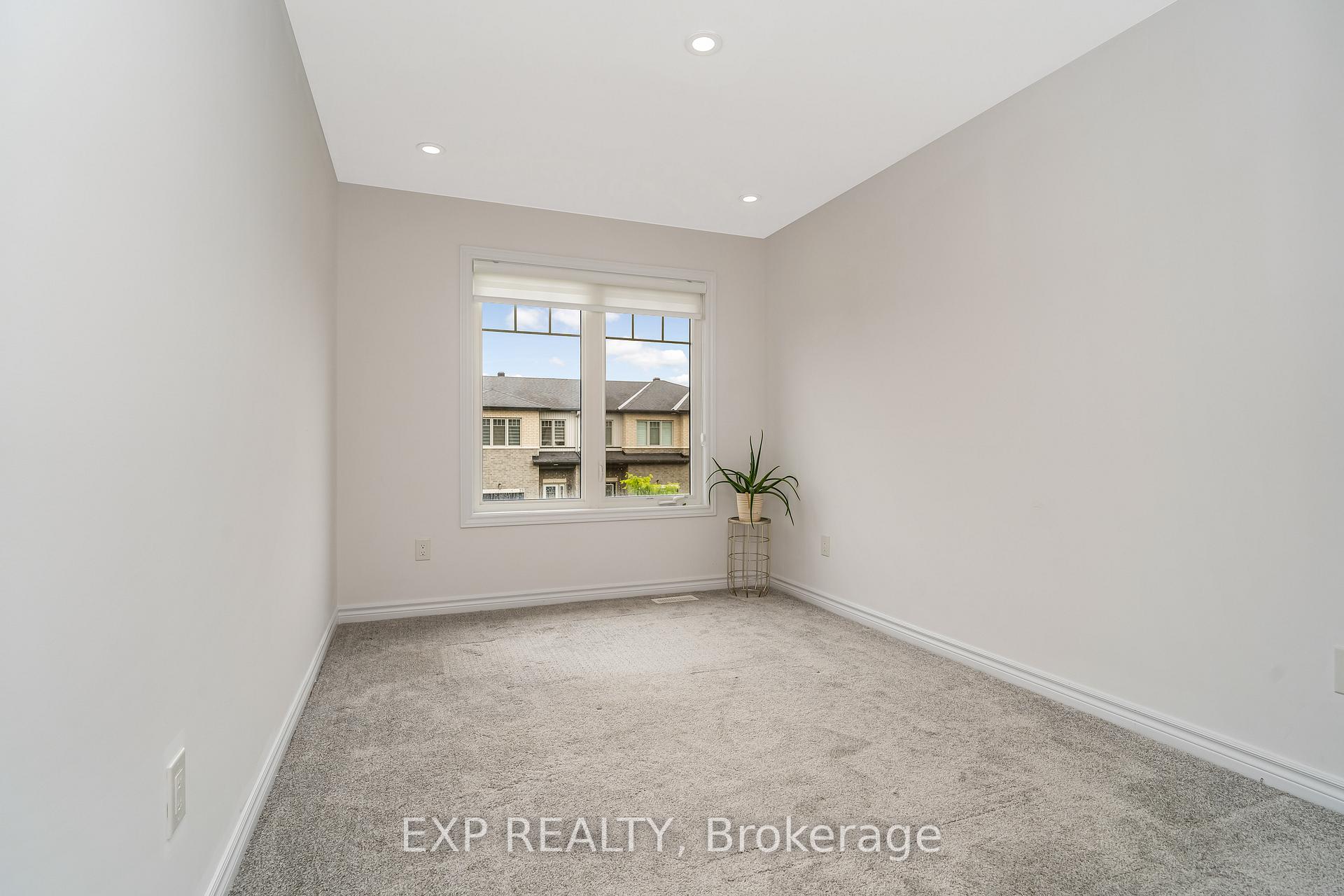 Photo 19 of 76 Rallidale Street, Ottawa, Blossom Park/Kemp Park/Findlay Creek — HOMEH