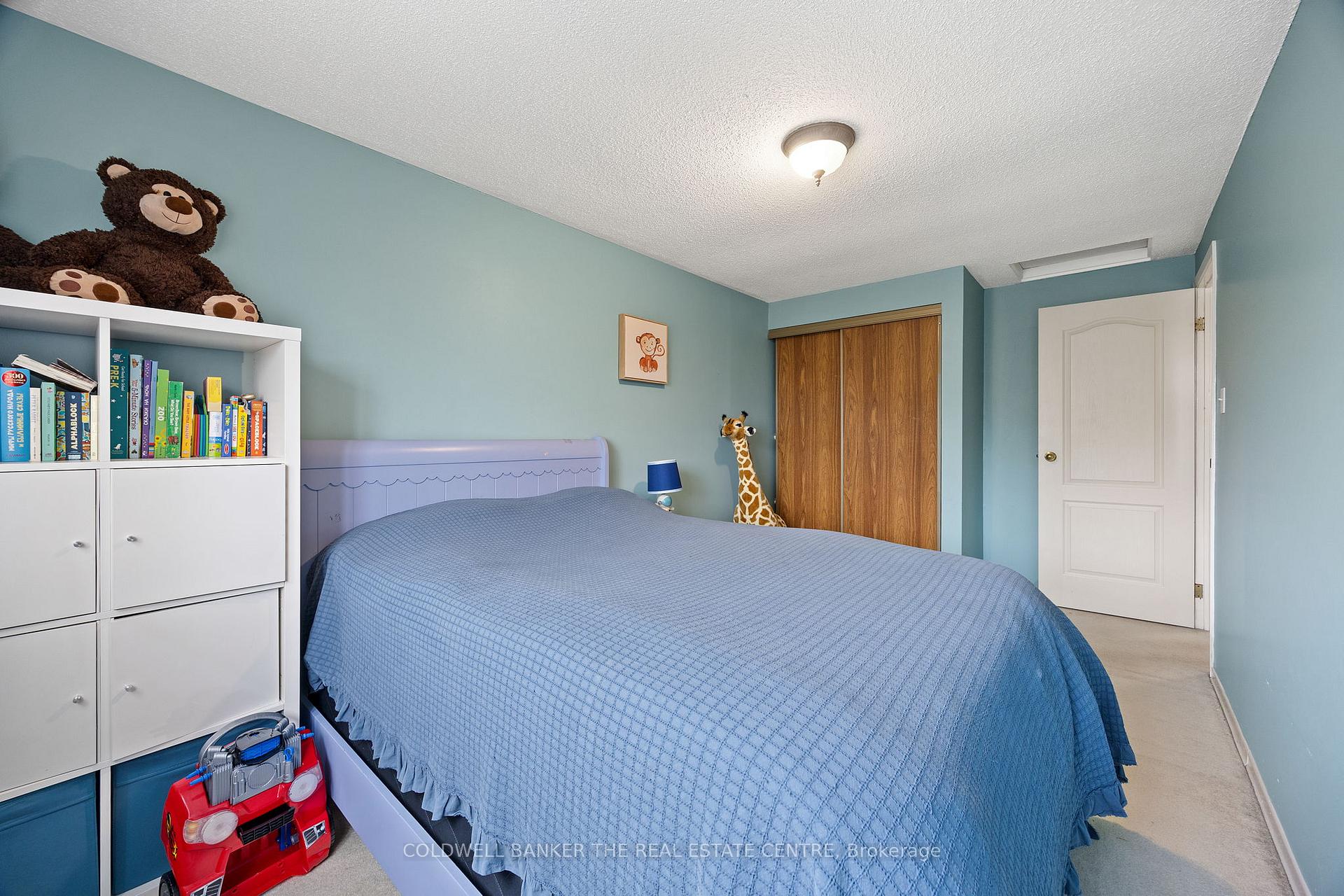 Photo 23 of 32 Rejane Crescent, Vaughan, Crestwood-Springfarm-Yorkhill — HOMEH