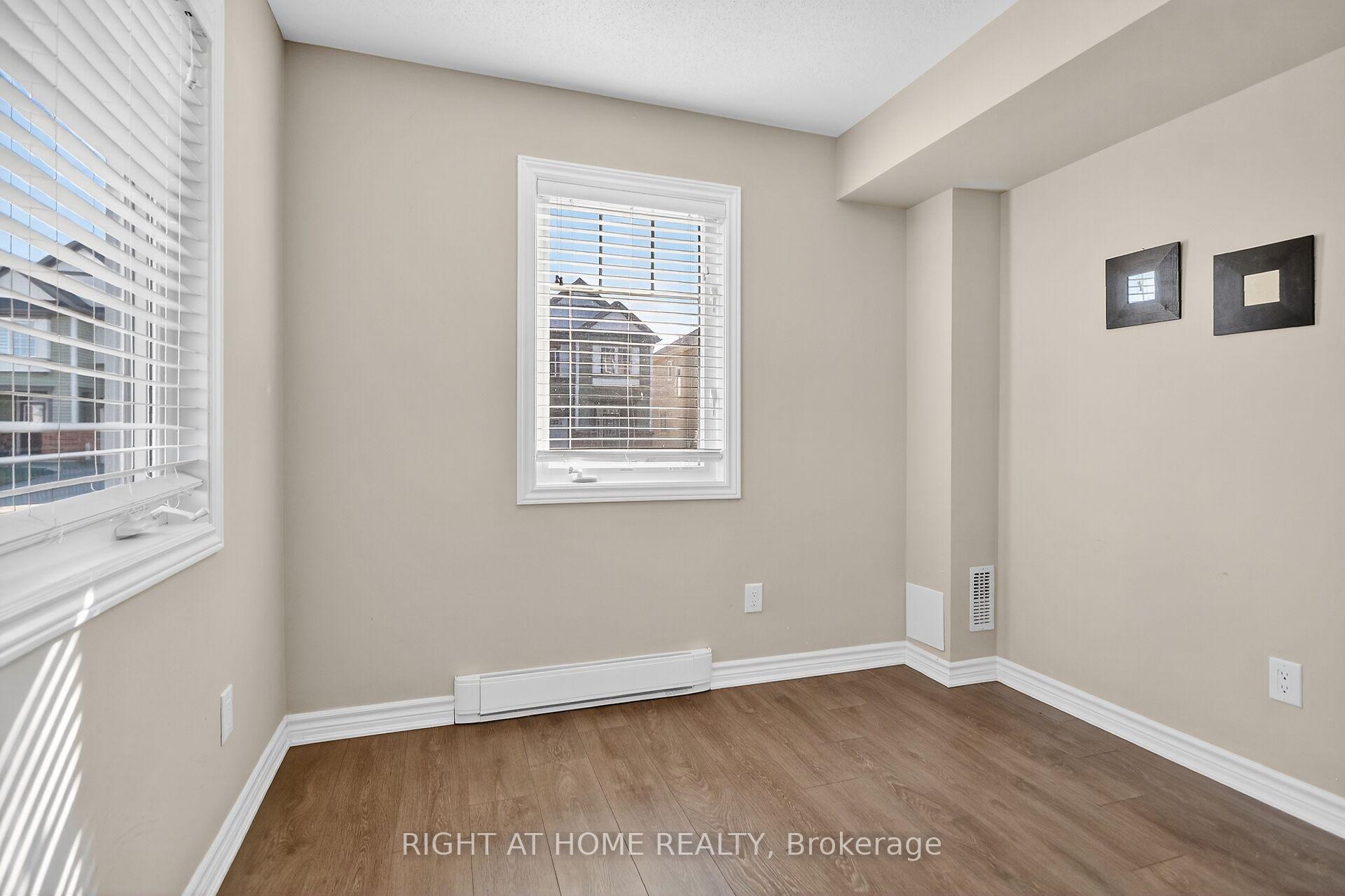 Photo 7 of 91 Buffalograss Crescent, Ottawa, Barrhaven - Half Moon Bay — HOMEH