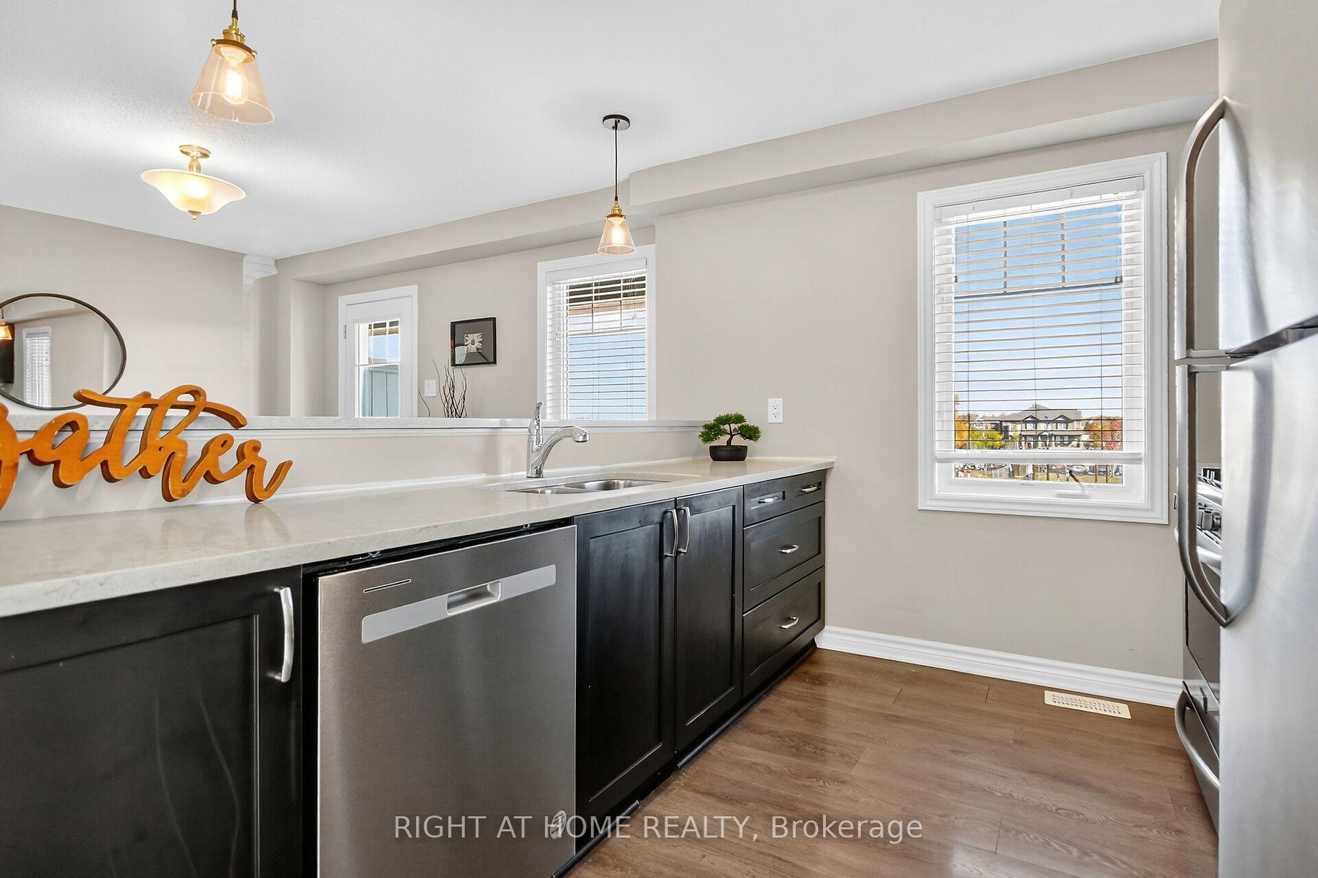 Photo 27 of 91 Buffalograss Crescent, Ottawa, Barrhaven - Half Moon Bay — HOMEH