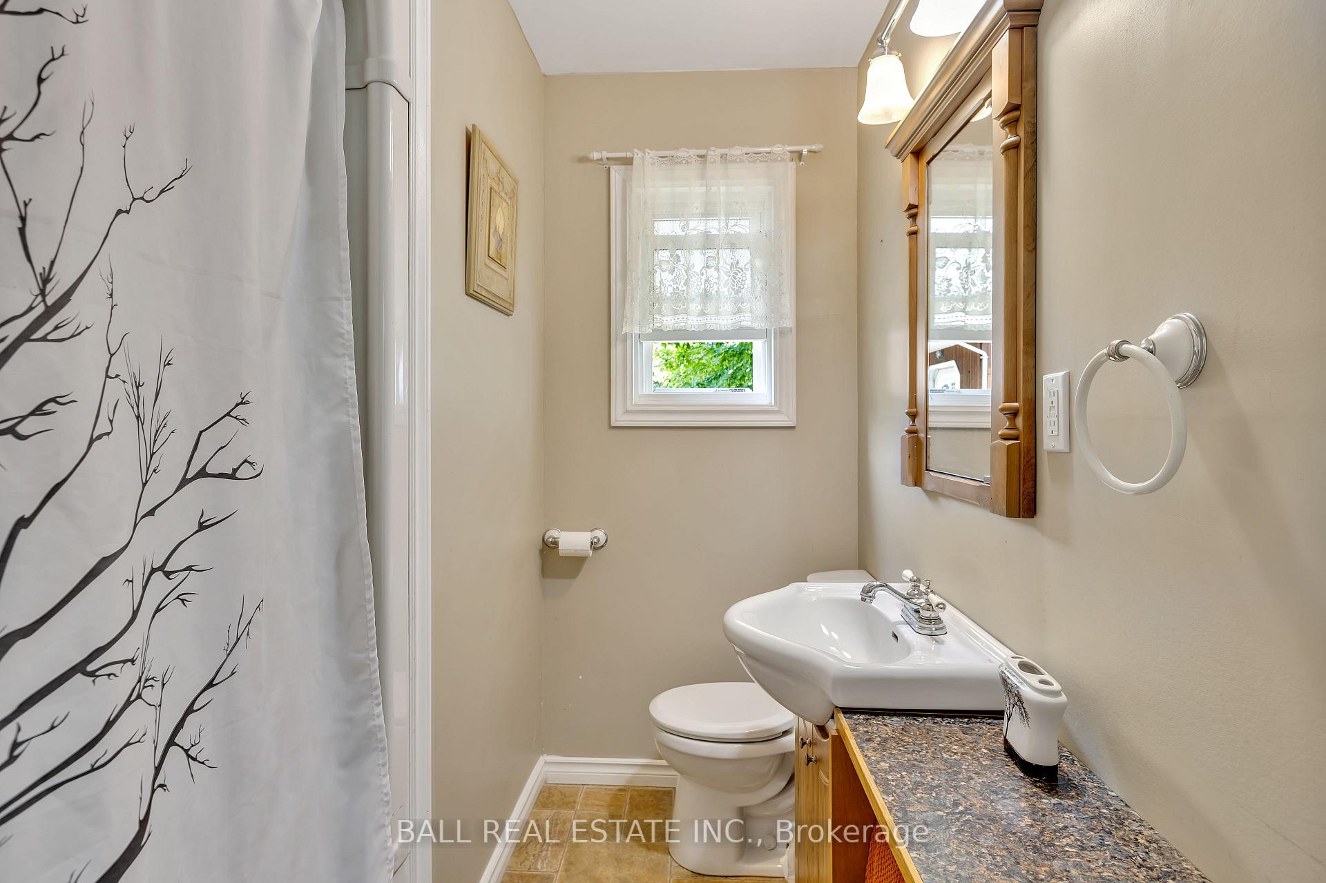 Photo 17 of 209 Monck Street, Bancroft, Bancroft Ward — HOMEH