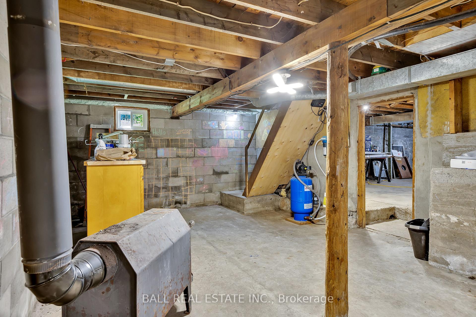 Photo 23 of 209 Monck Street, Bancroft, Bancroft Ward — HOMEH