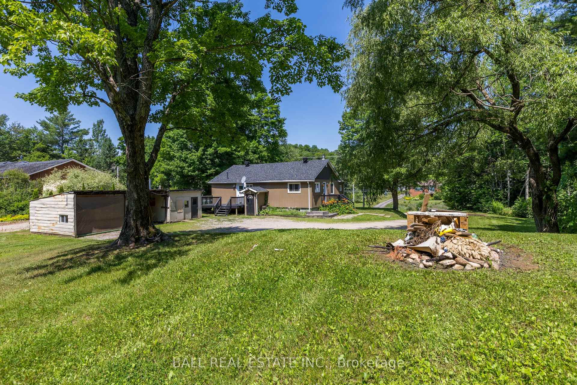 Photo 40 of 209 Monck Street, Bancroft, Bancroft Ward — HOMEH