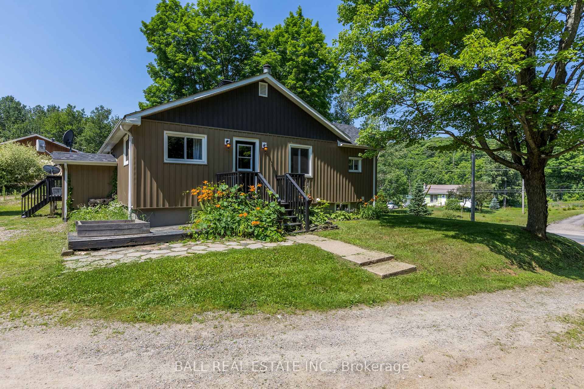 Photo 34 of 209 Monck Street, Bancroft, Bancroft Ward — HOMEH