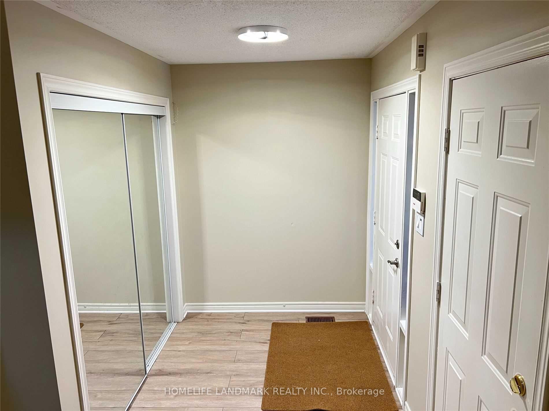 Photo 2 of 131 Primeau Drive, Aurora, Aurora Grove — HOMEH