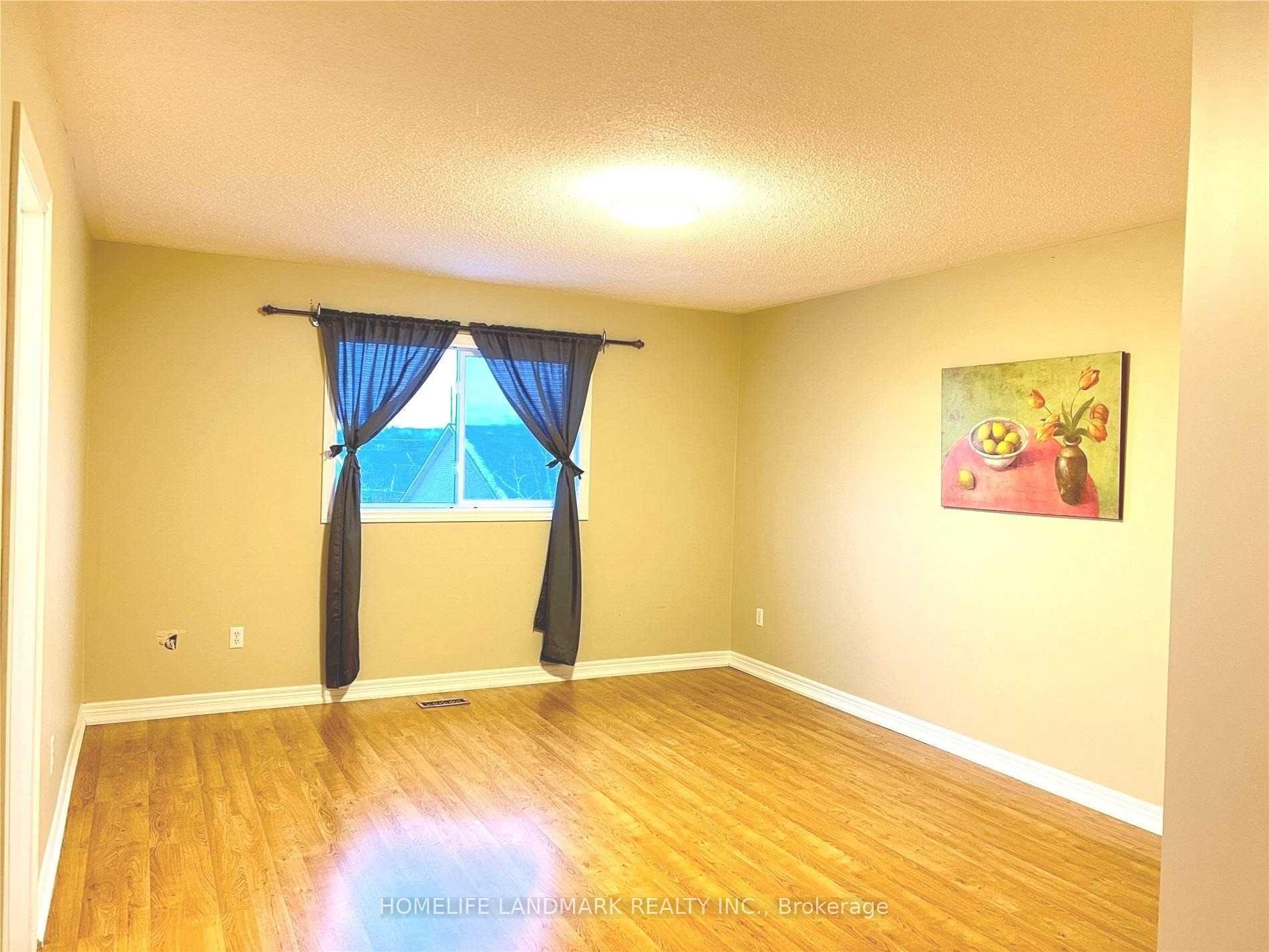 Photo 11 of 131 Primeau Drive, Aurora, Aurora Grove — HOMEH