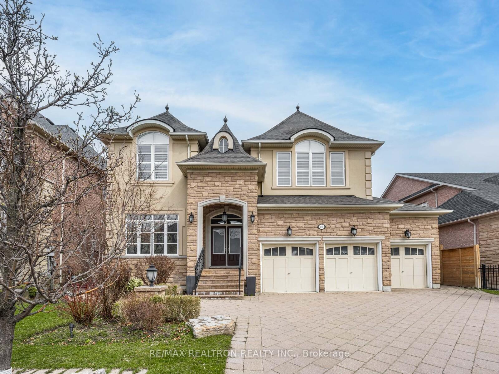 Photo 1 of 130 Cooks Mill Crescent, Vaughan, Patterson — HOMEH