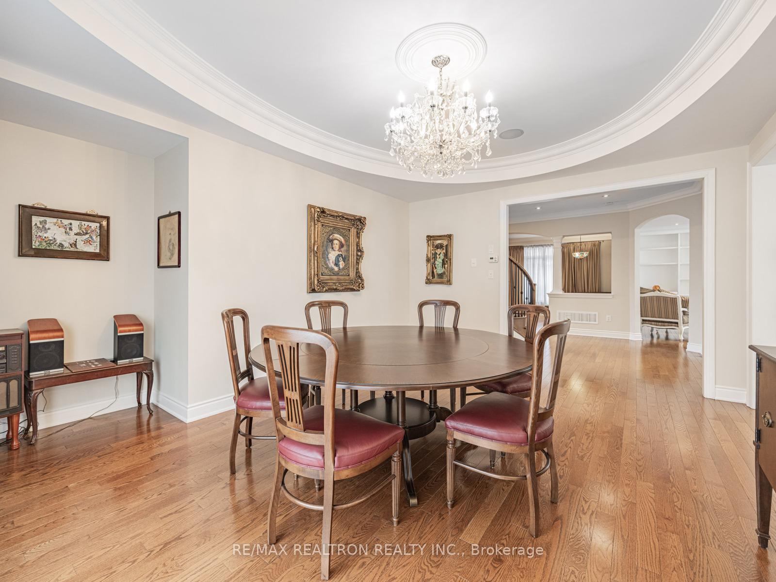 Photo 18 of 130 Cooks Mill Crescent, Vaughan, Patterson — HOMEH