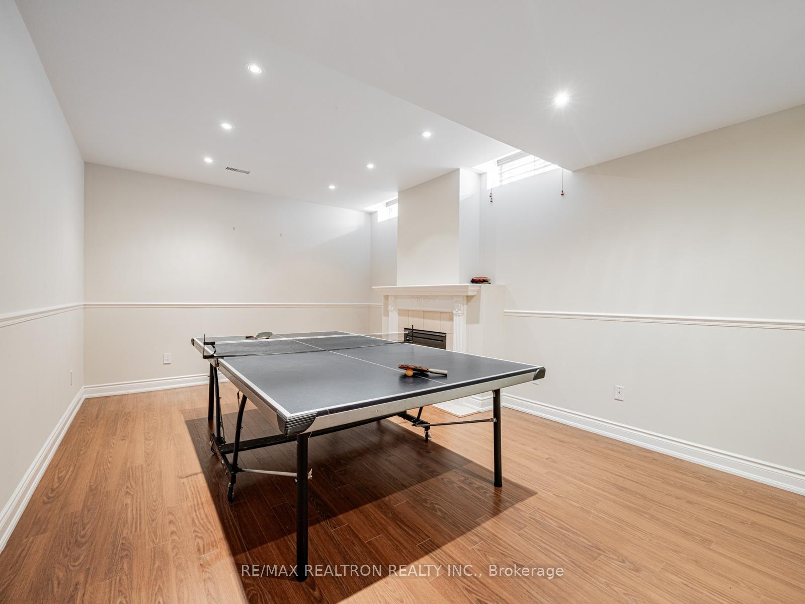 Photo 30 of 130 Cooks Mill Crescent, Vaughan, Patterson — HOMEH