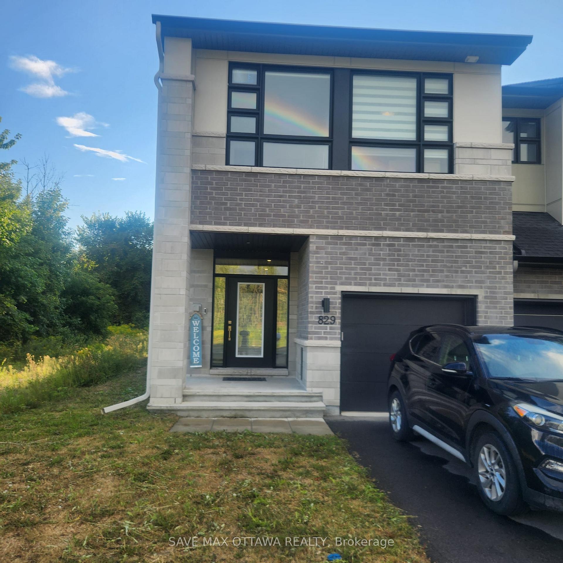 Photo 1 of 829 Brian Good Avenue, Ottawa, Riverside South/Gloucester Glen — HOMEH